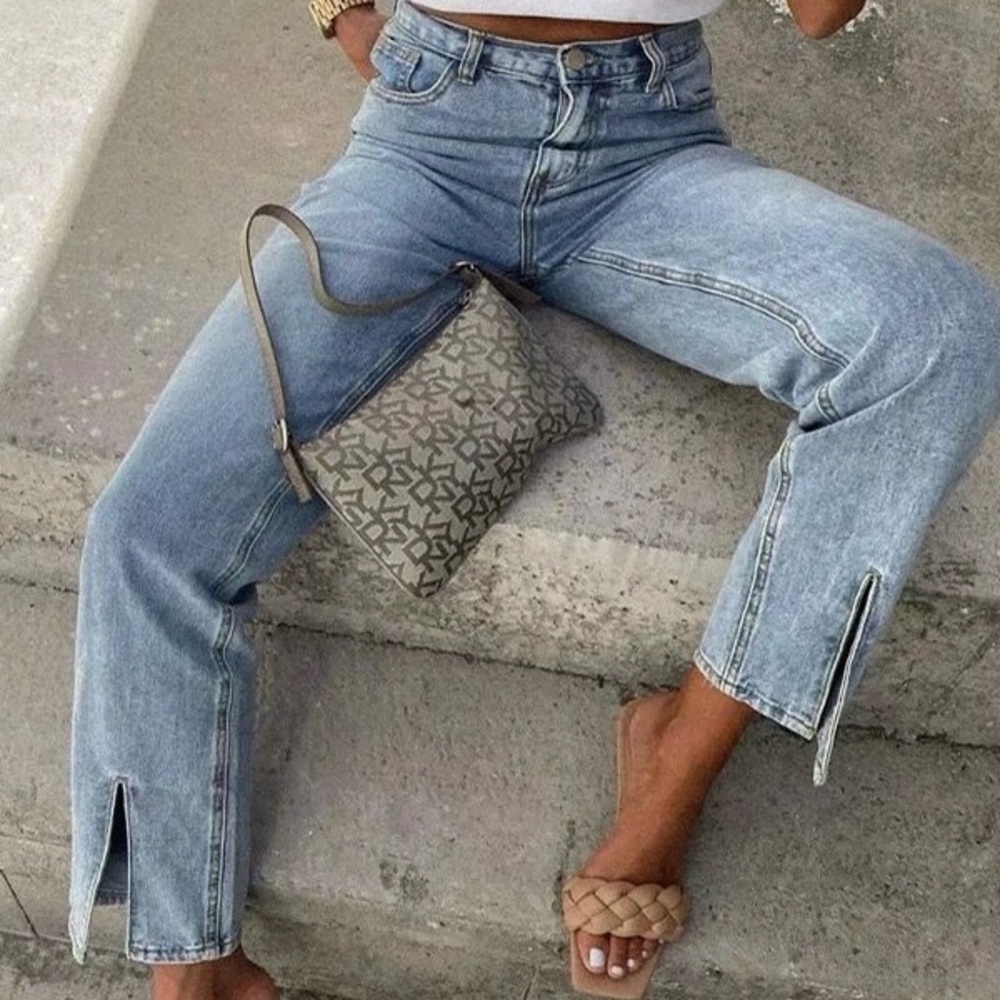 Split hem straight leg jeans